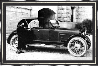 Convertible History Autoinsurance The First Retractable Hardtop Convertible Design Was Introduced By Ben P Ellerbeck Manually Operated On A Hudson Coupe Yet Never